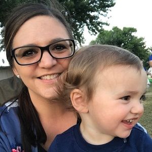 Meet your Posher, Nicole